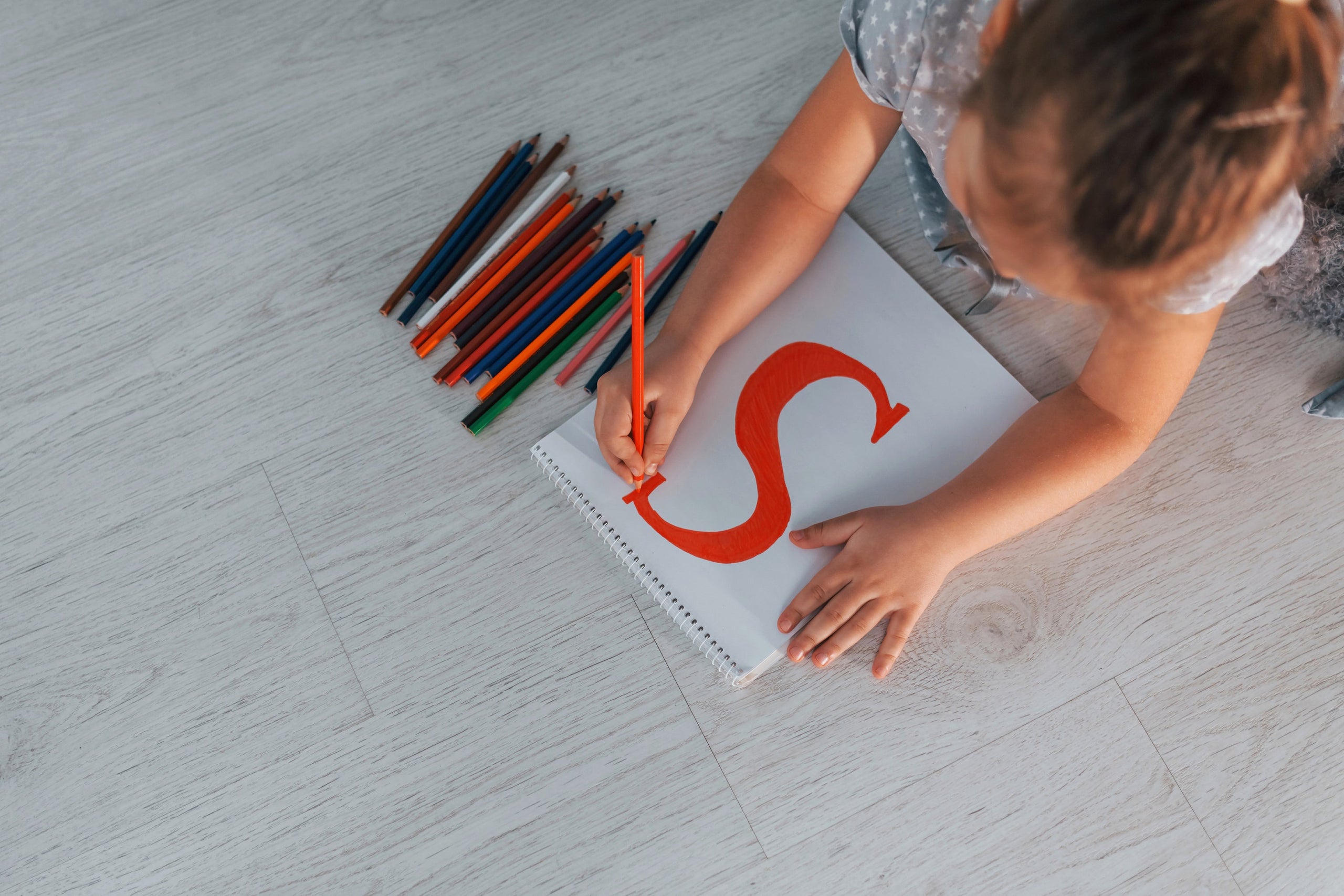 Story telling and learning words